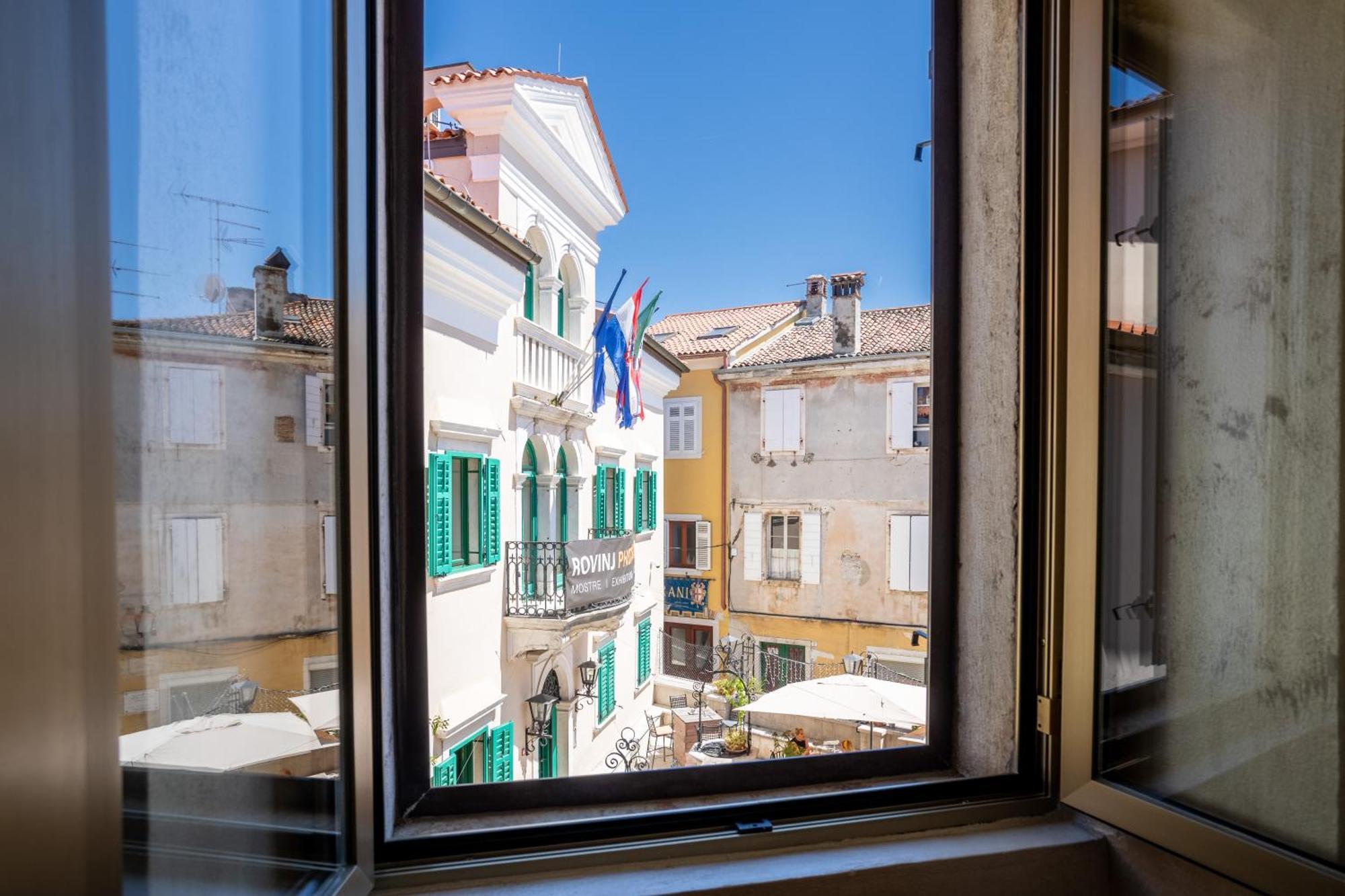 Central Apartments Circolo Rovinj Buitenkant foto