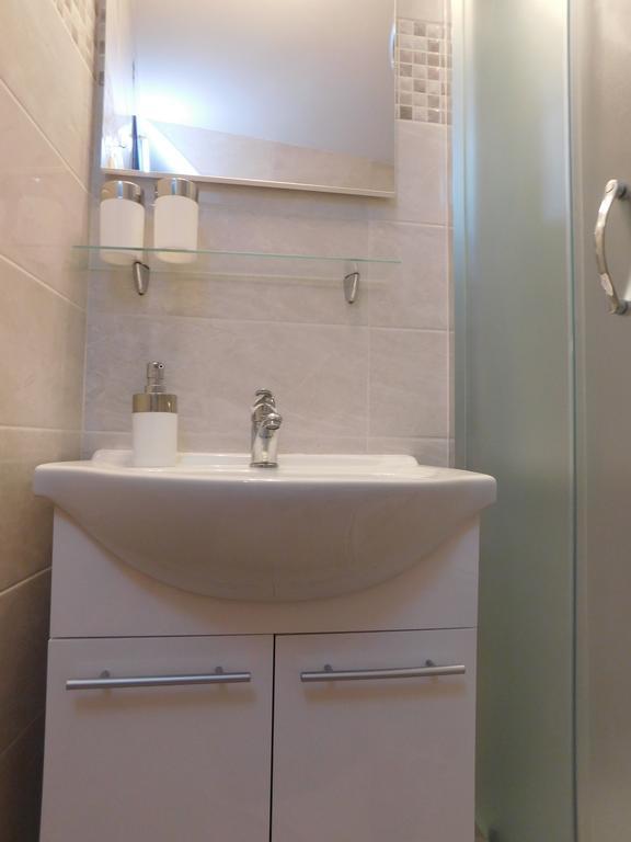 Central Apartments Circolo Rovinj Buitenkant foto